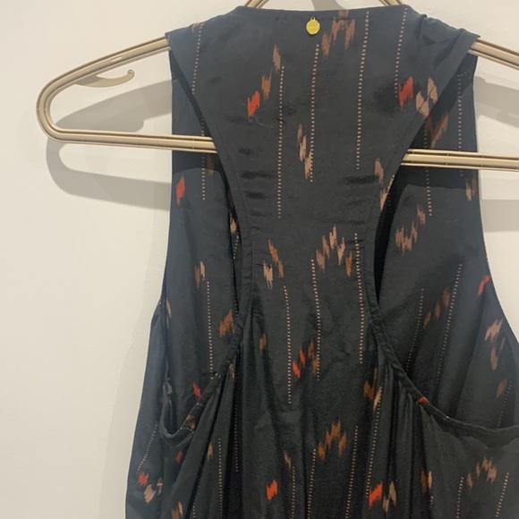 Silk wrap style dress with racer back and pockets! - Picture 2 of 4